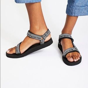 TEVA B&W Sandals